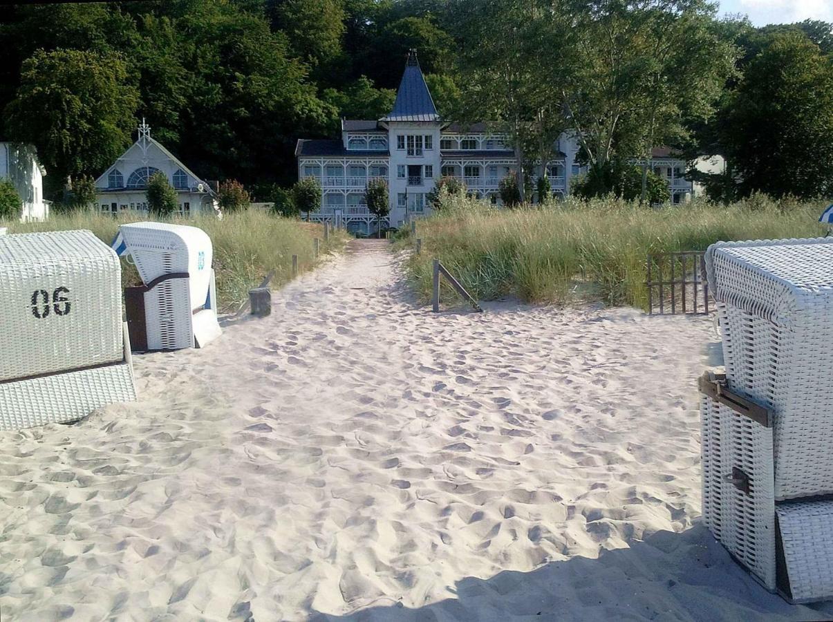 Seeschloss, App. 20, Direkt An Der Strandpromenade, Toplage Apartment